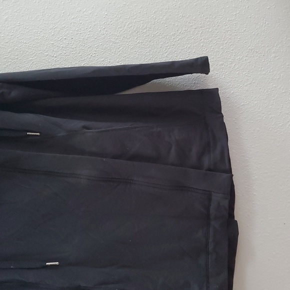 Lululemon Coast Easy Wrap Black Asymmetrical Hoodie - Picture 6 of 11